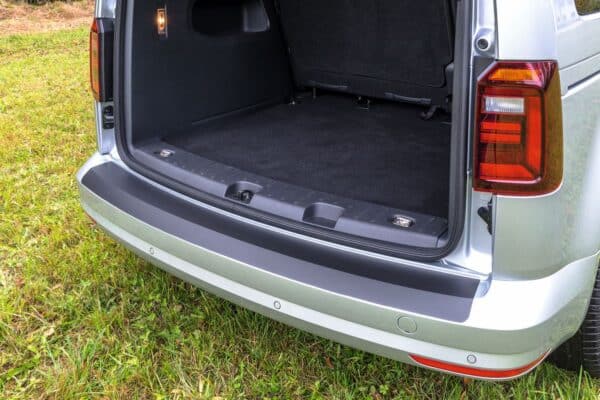 Schutzfolie transparent für lackierte Stoßfänger VW Caddy 4 / 3 (3 ab 2011), Schutzfolie schwarz Stoßfänger lackiert VW Caddy 4 / 3 (ab 2011)