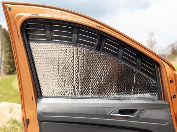 ISOLITE Inside für Fahrerhaus-Seitenfenster mit Lüftungseinsatz VW Caddy 5 / California