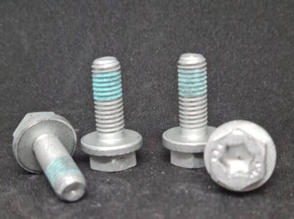 4x Schrauben M8x22 Original Audi VW Skoda SEAT WHT010085 selbstsichernd